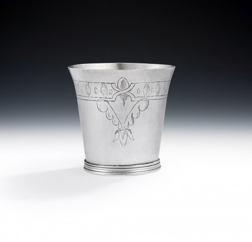 CHARLES II.  A very fine Drinking Beaker made in London in 1671, Maker's mark of GW within a shield, with two pellets and a crescent below, for George Watkins.