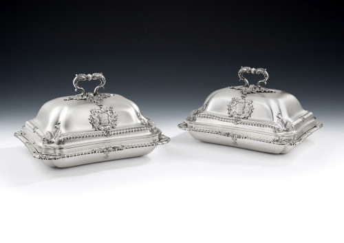FROM THE SAMPAIO SERVICE.  An important pair of George IV Serving Dishes and Covers made in London in 1822 by Paul Storr.