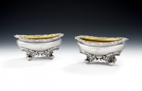 PAUL STORR - An exceptional pair of George III Salt Cellars made in London in 1819 by Paul Storr.
