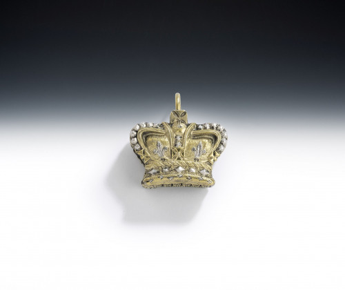 An important George IV parcel gilt Crown Viniagrette made by Joseph Willmore in Birmingham in 1821  to celebrate the Coronation of King George IV.
