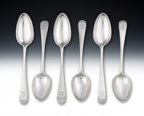 A very fine set of twelve George III Tablespoons made in Edinburgh in 1791 by Alexander Gardiner.