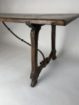 C18 th Spanish walnut table