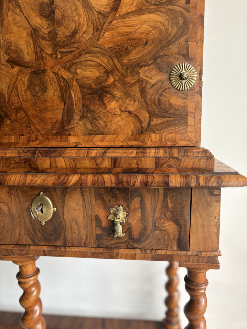 C17th Oyster cabinet on  stand