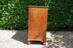 Beautiful 19th century solid English oak chest of drawers by renowned makers Gillows