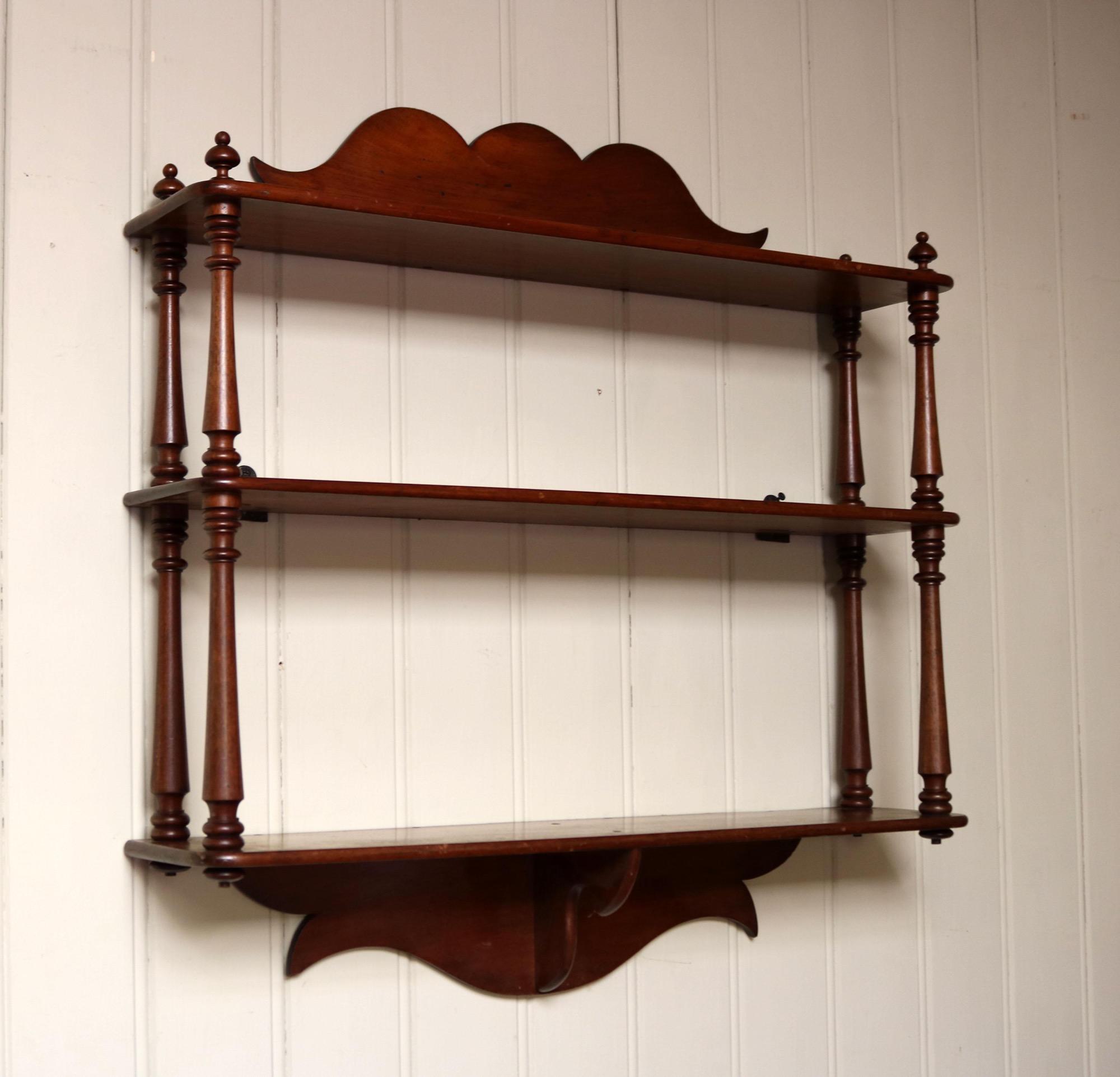 WORBOYS ANTIQUES & CLOCKS