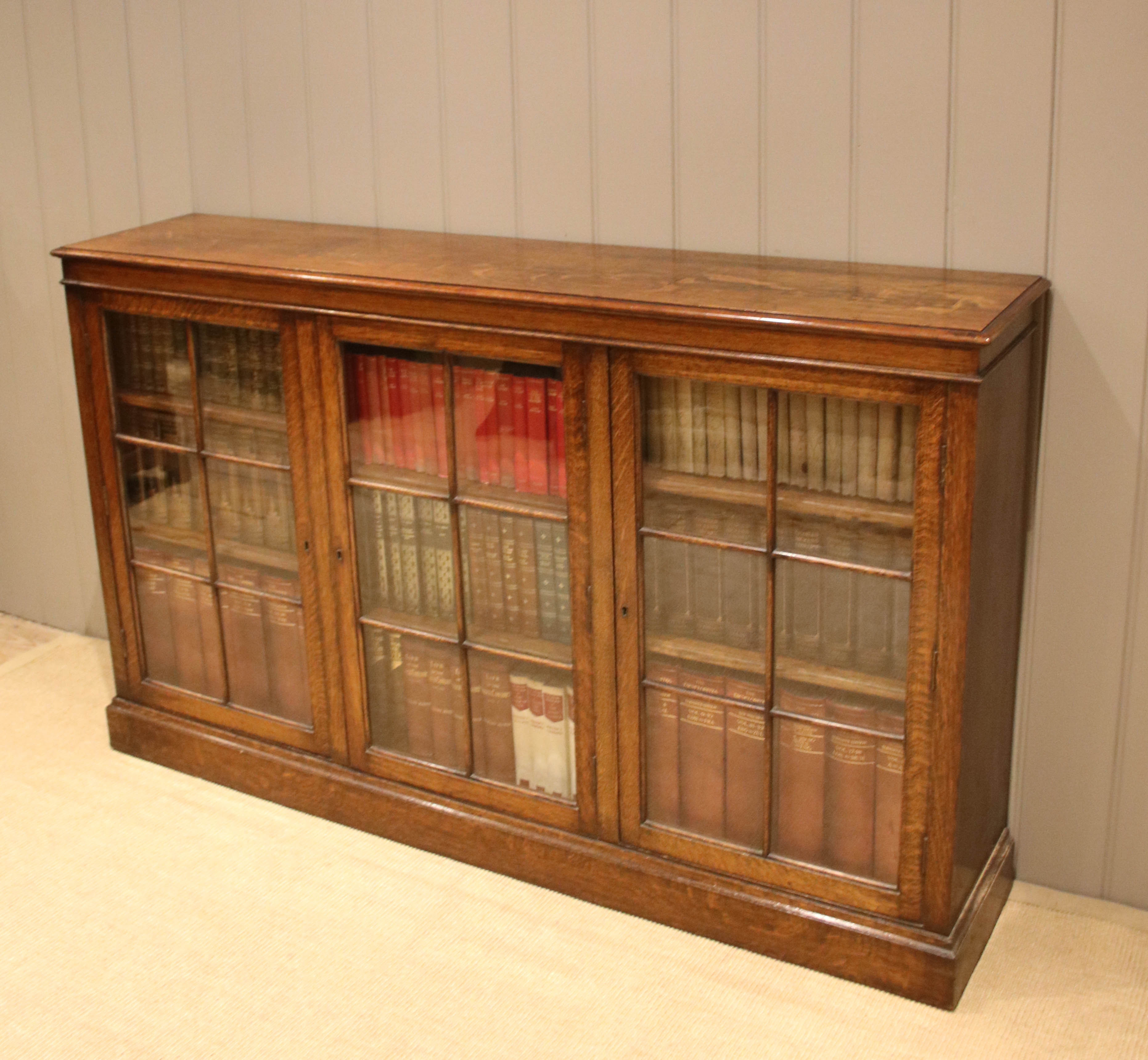 WORBOYS ANTIQUES & CLOCKS