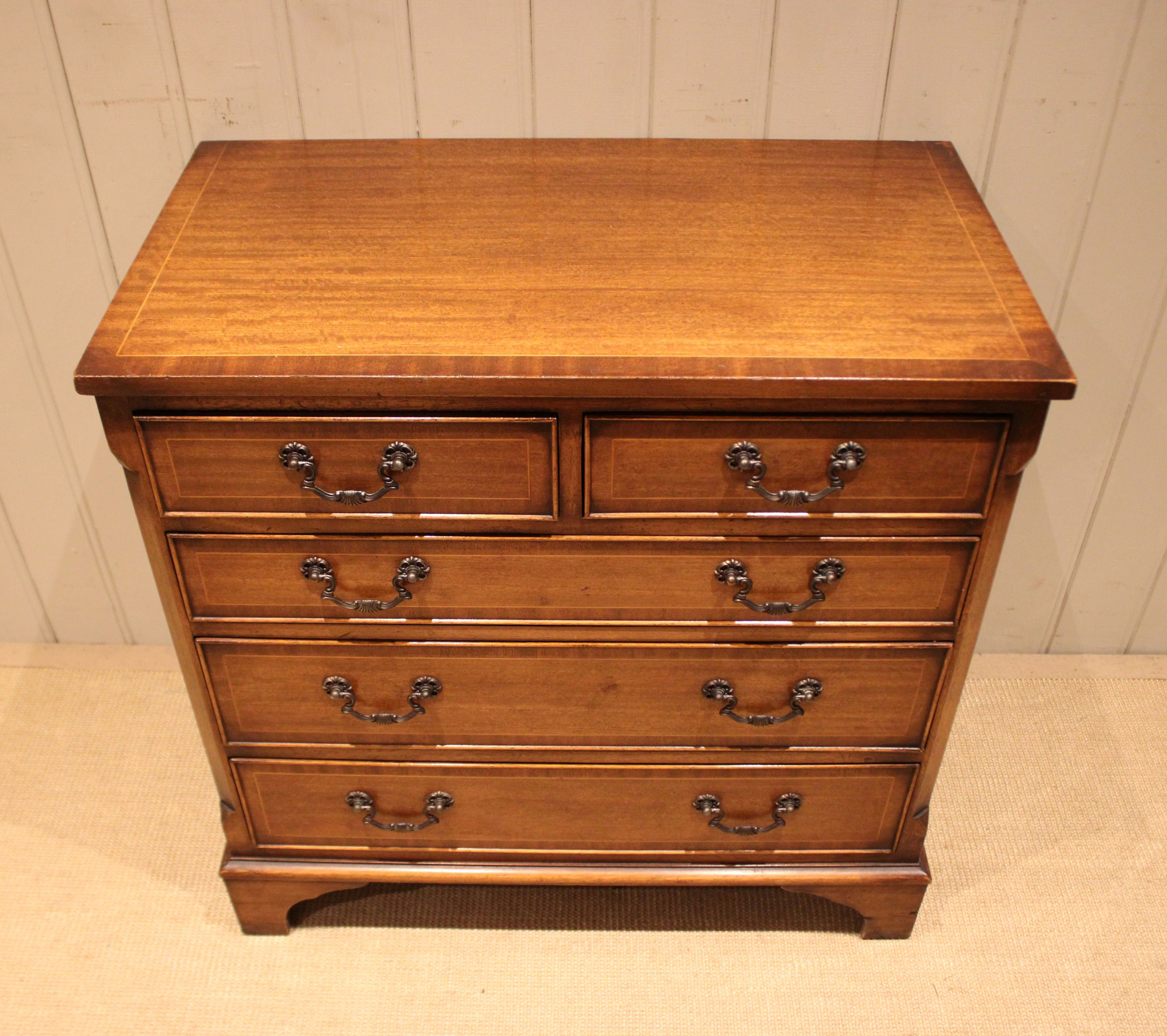Mahogany Chest Of Drawers