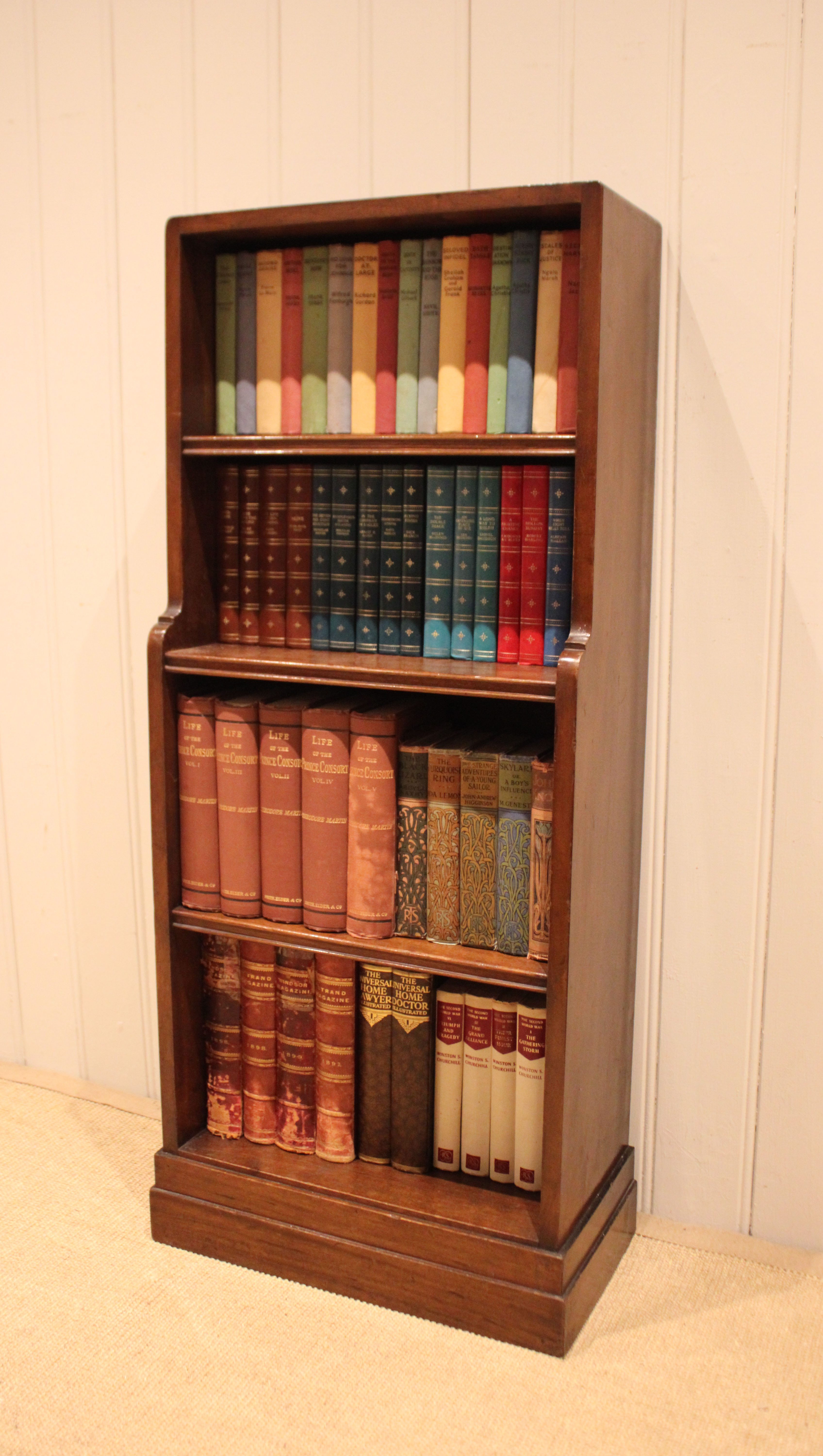 Mahogany Open Graduated Bookcase