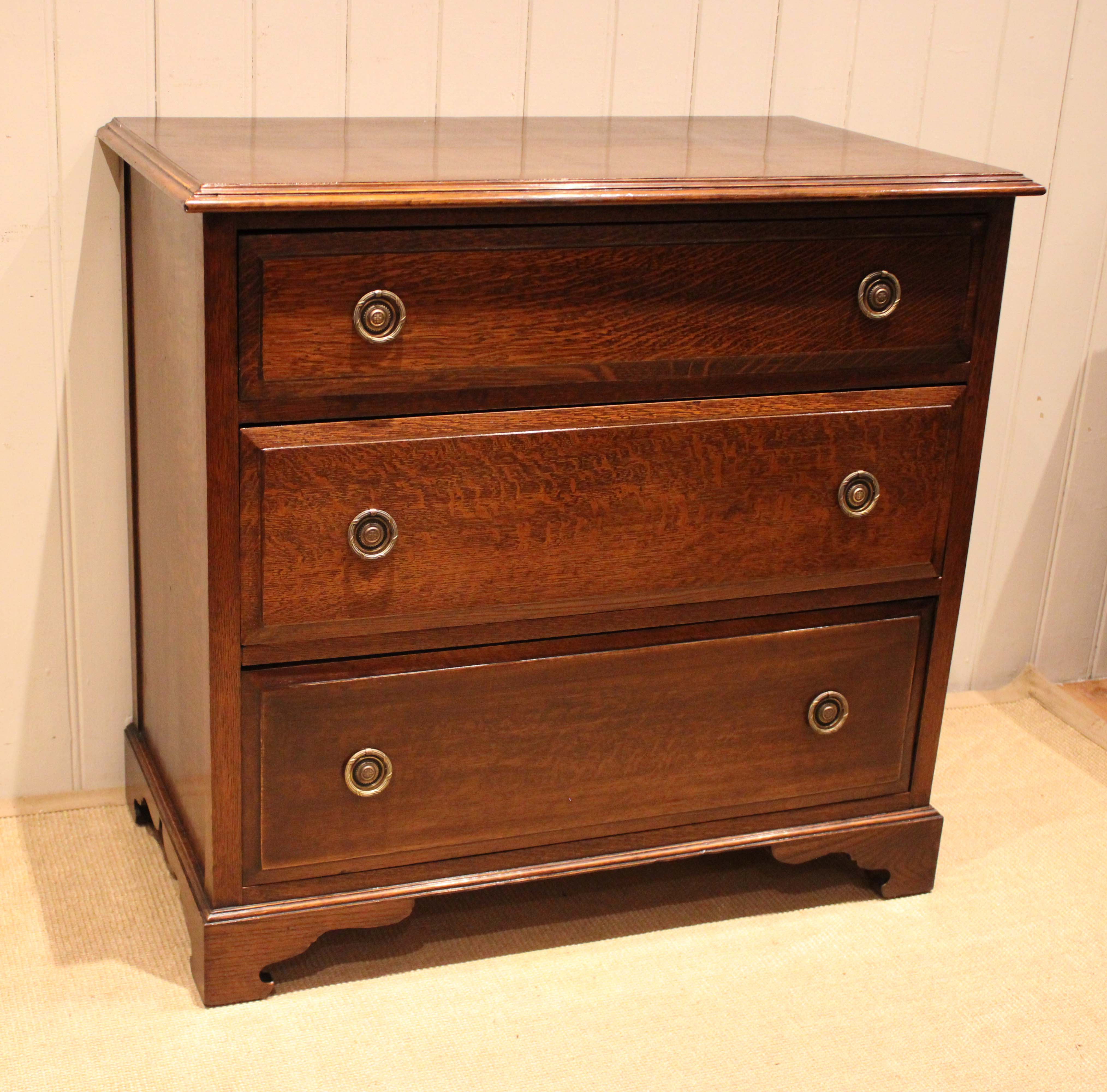 Solid Oak Chest Of Drawers