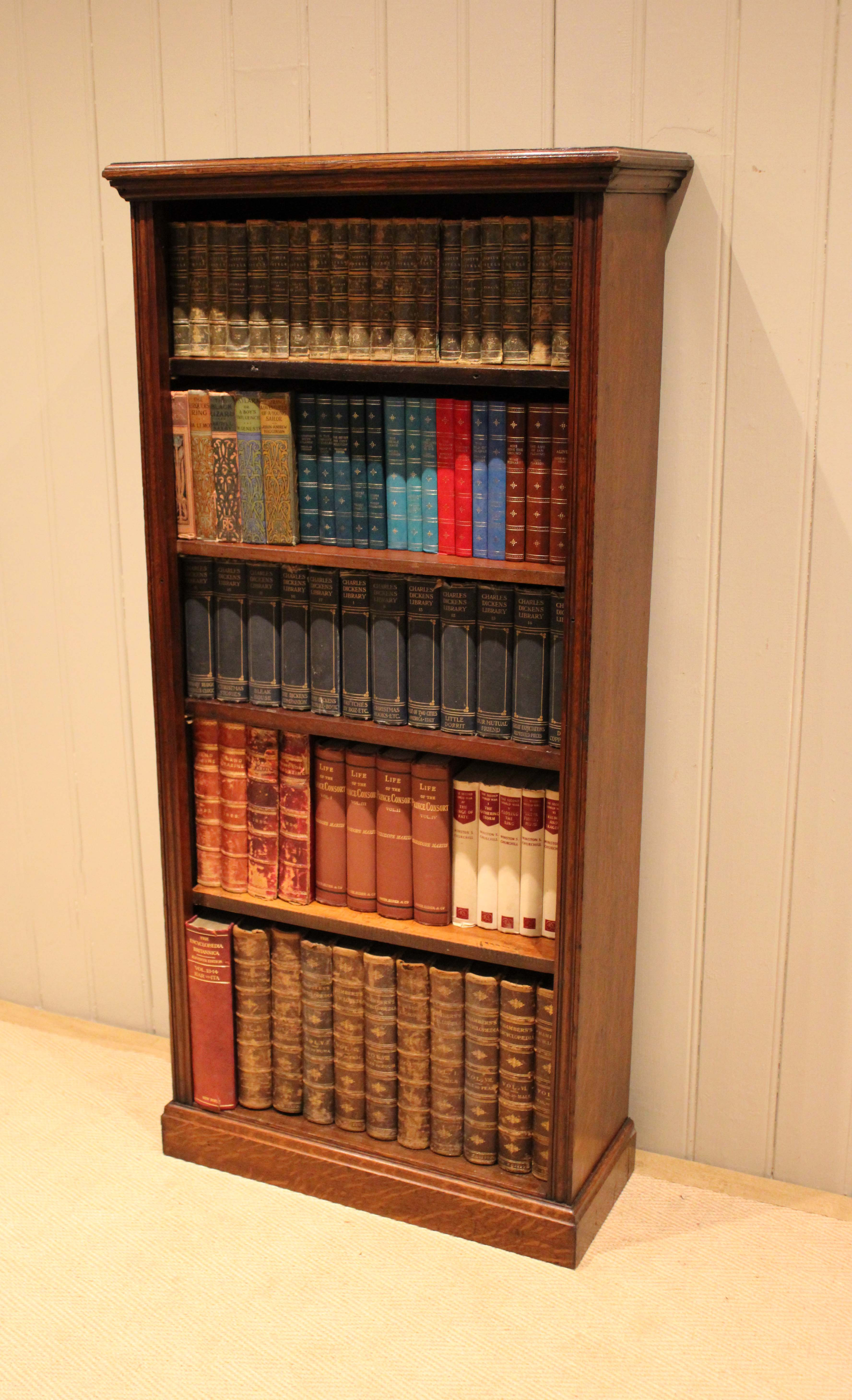 Late Victorian Tall Oak Adjustable Shelved Bookcase