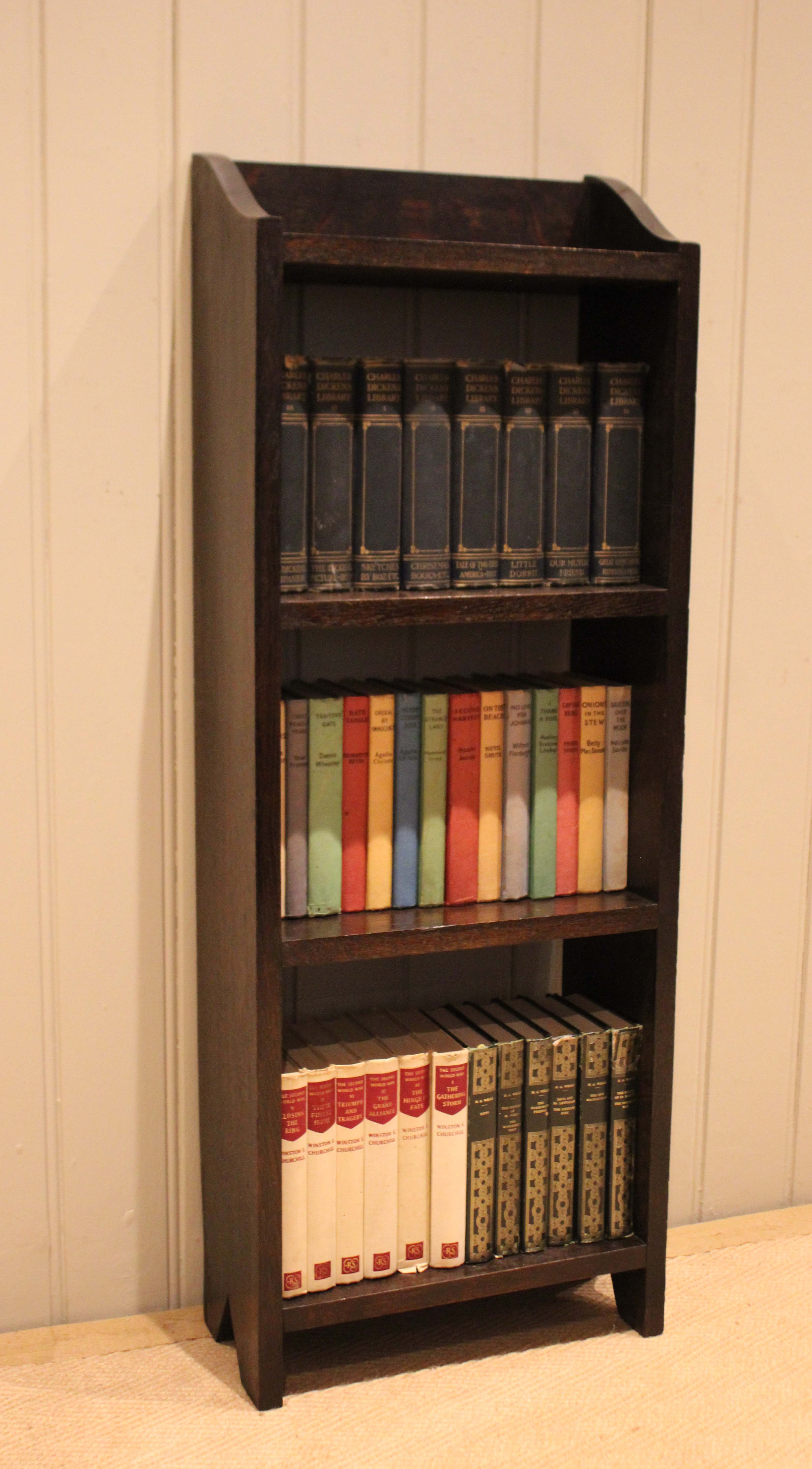 Small Proportioned Oak Open Bookcase
